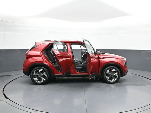 Certified 2024 Hyundai Venue SEL FWD image 42
