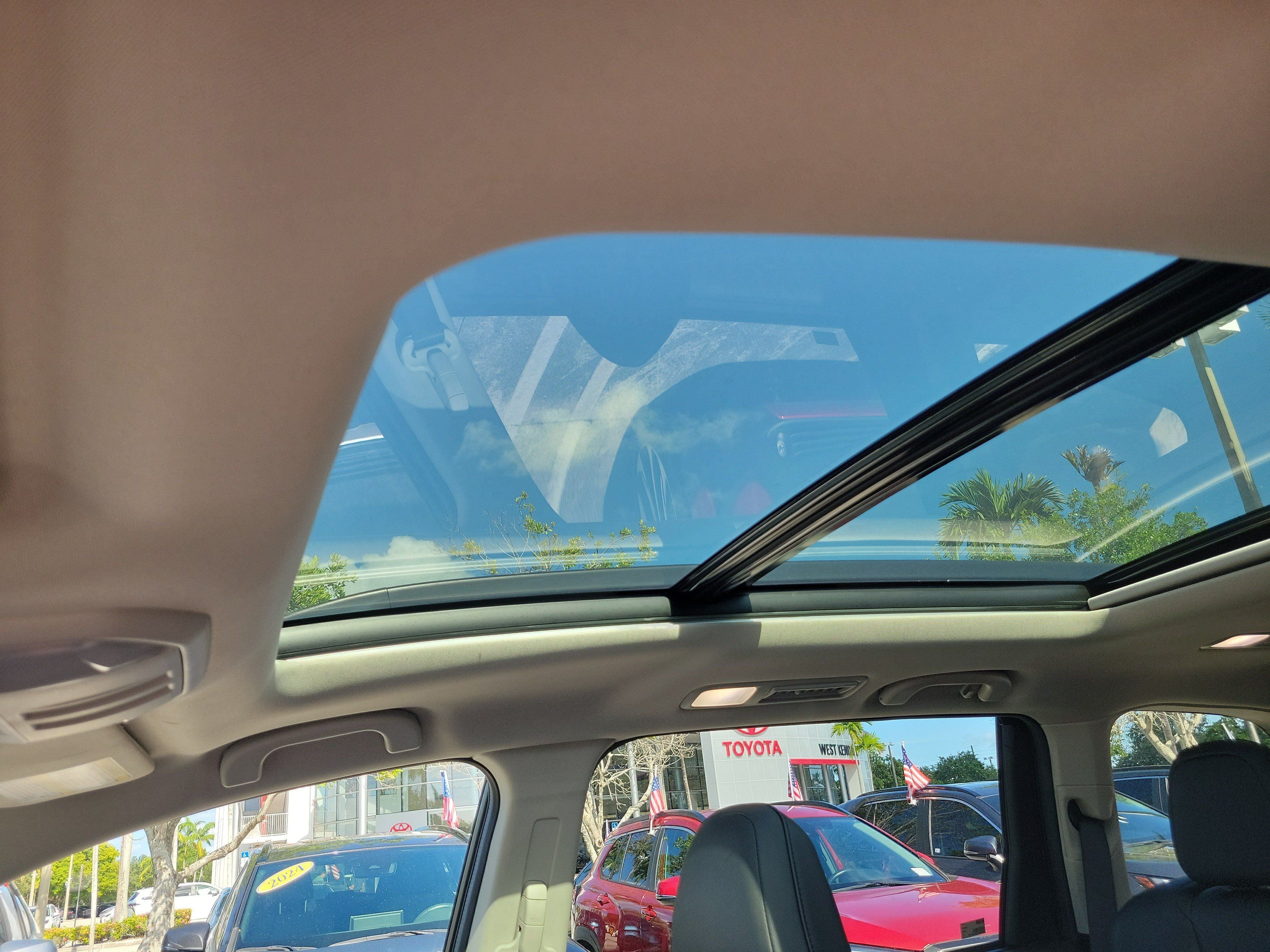 Used 2025 Subaru Ascent Bronze Edition AWD/4WD image 28