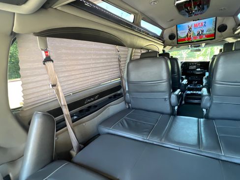 Used 2016 GMC Savana 2500 Extended image 51