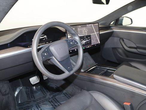 Used 2022 Tesla Model S AWD/4WD image 6