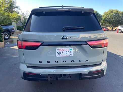 Used 2024 Toyota Sequoia SR5 w/ SR5 Premium Package AWD/4WD image 5