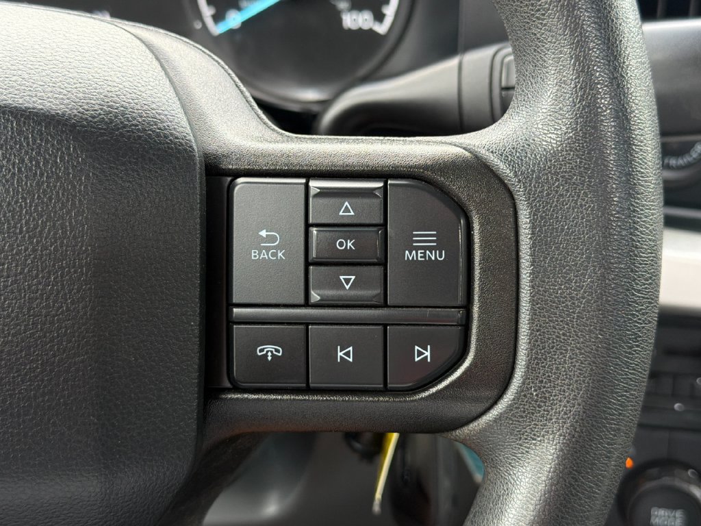 Used 2023 Ford F250 XL w/ 360-Degree Camera Package AWD/4WD image 21