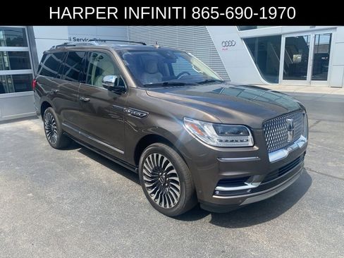 Used 2019 Lincoln Navigator Black Label w/ Cargo Package AWD/4WD image 4
