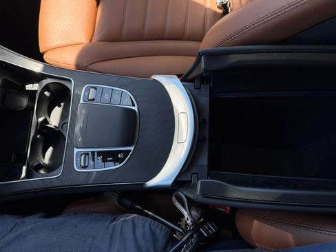 Certified 2022 Mercedes-Benz GLC 43 AMG 4MATIC image 15