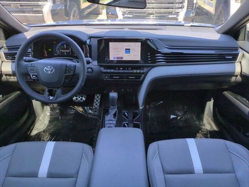 Certified 2026 Toyota Camry SE FWD image 14