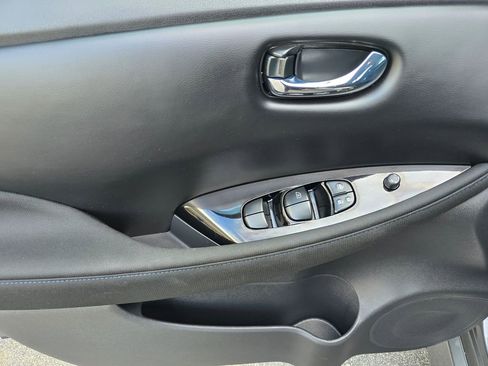 Used 2024 Nissan Leaf SV Plus image 21