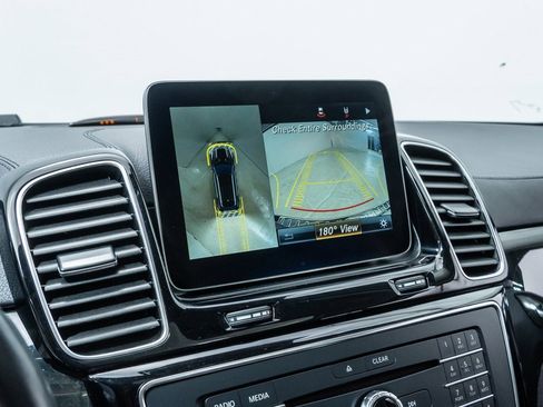 Used 2019 Mercedes-Benz GLE 43 AMG 4MATIC image 18