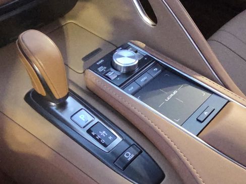 Certified 2021 Lexus LC 500 Convertible w/ Touring Package RWD image 18