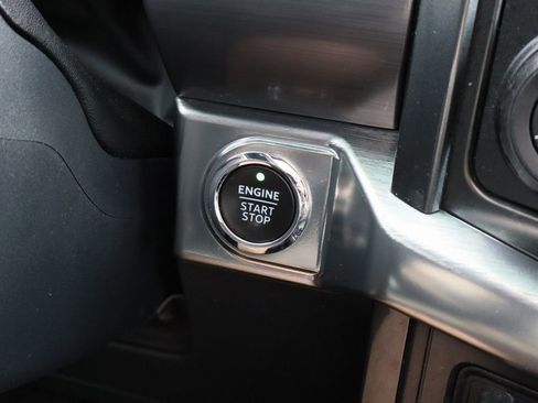 Used 2022 Ford F150 Lariat w/ Equipment Group 502A High AWD/4WD image 21