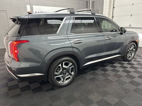 Used 2023 Hyundai Palisade Limited image 11