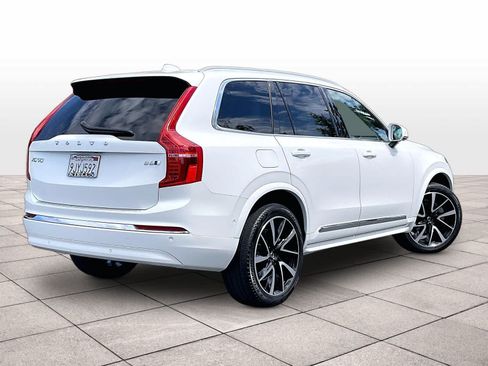 Used 2023 Volvo XC90 B6 Plus w/ Protection Package Premier AWD/4WD image 16