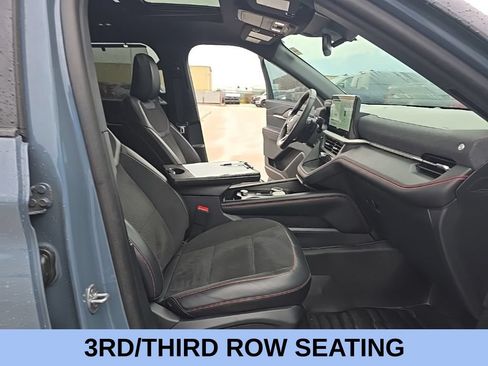 Used 2025 Ford Explorer ST AWD/4WD image 20