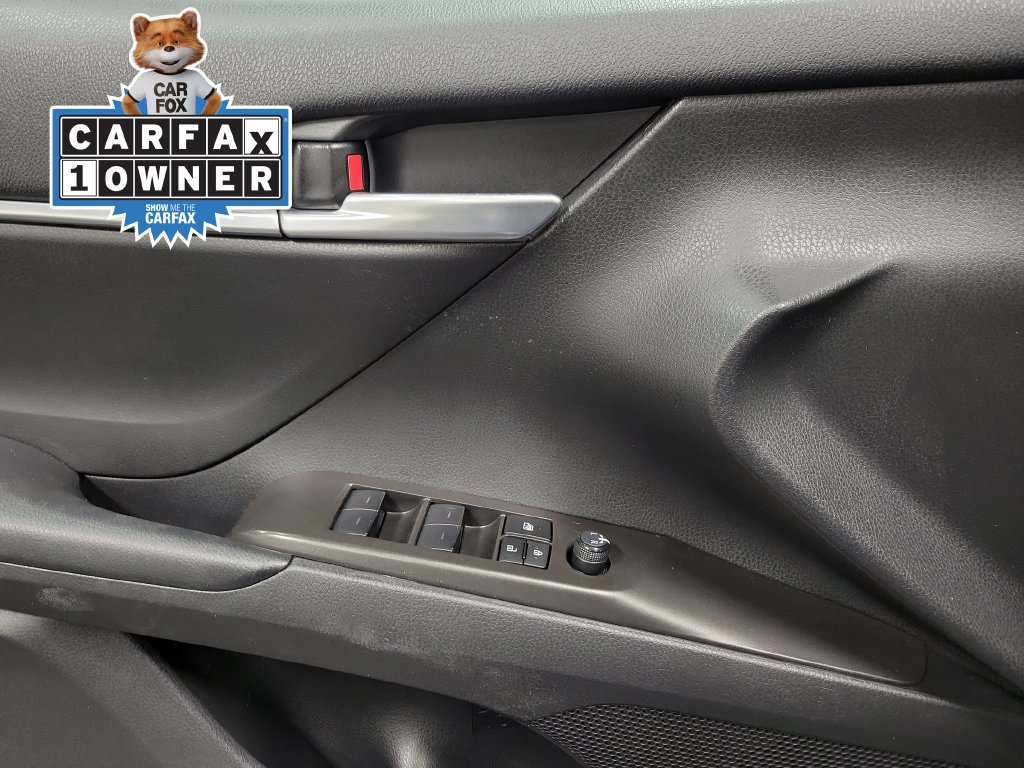 Used 2024 Toyota Camry SE w/ Convenience Package FWD image 29