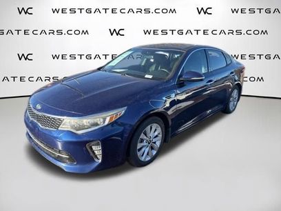 Used 2018 Kia Optima S w/ Panoramic Sunroof Package
