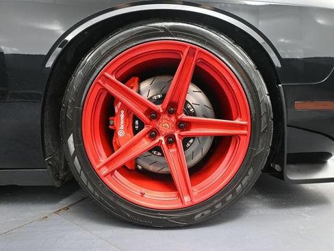 Used 2016 Dodge Challenger SRT Hellcat RWD image 15