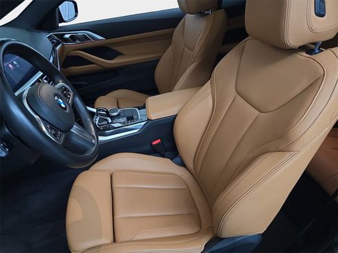 Used 2023 BMW 430i Coupe w/ M Sport Package image 16