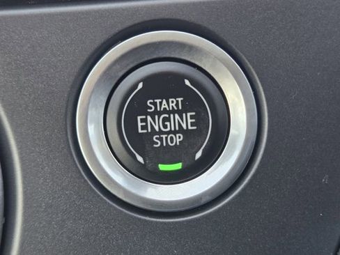 Used 2021 Chevrolet Blazer LT image 21