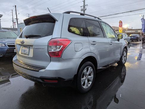 Used 2015 Subaru Forester 2.5i Limited AWD/4WD image 4