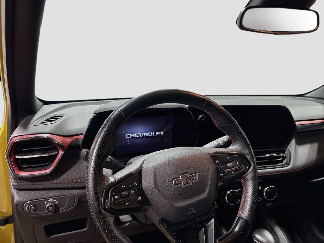 Used 2024 Chevrolet TrailBlazer RS w/ Convenience Package FWD image 11