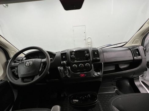 Used 2021 RAM ProMaster 2500 image 4