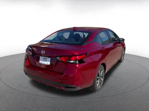 Used 2025 Nissan Versa SV image 12