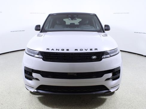 New 2026 Land Rover Range Rover Sport Dynamic SE AWD/4WD image 2