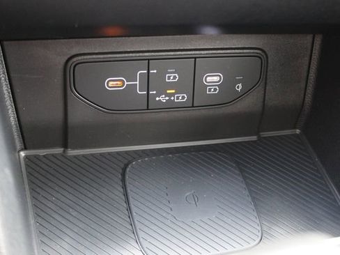 Used 2026 Kia Sportage X-Line w/ X-Line Premium Package AWD/4WD image 9