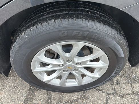 Used 2018 Chevrolet Equinox LS AWD/4WD image 9