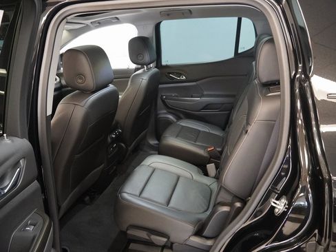 Certified 2023 GMC Acadia SLT w/ Elevation Edition image 21