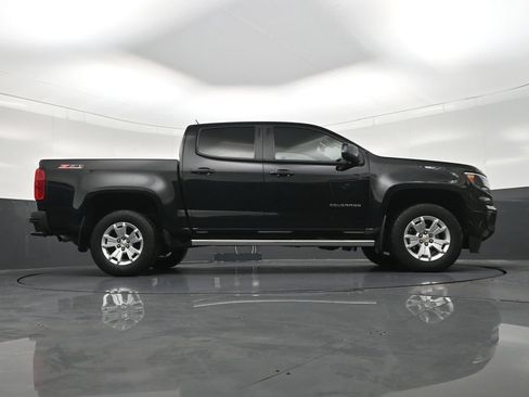 Used 2022 Chevrolet Colorado LT w/ LT Convenience Package RWD image 28