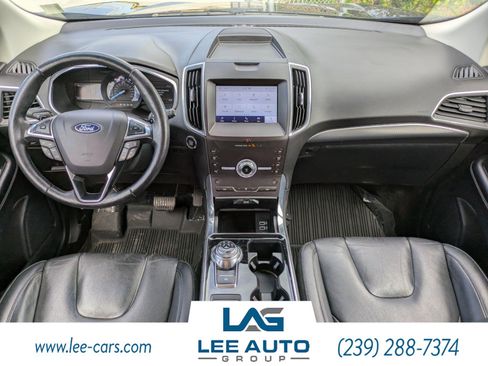 Used 2020 Ford Edge Titanium image 14