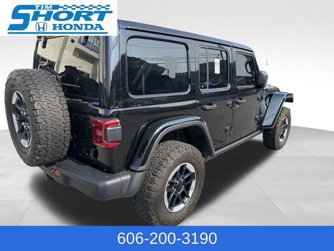 Used 2019 Jeep Wrangler Unlimited Rubicon w/ Dual Top Group AWD/4WD image 6