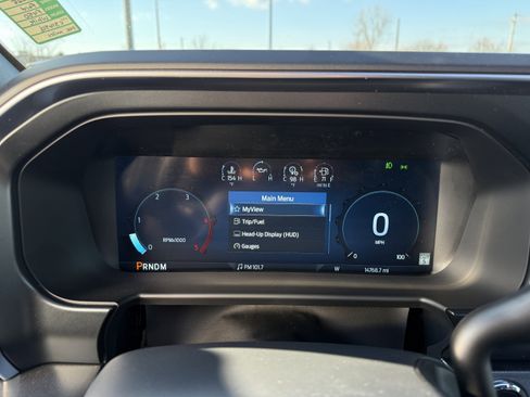 Used 2025 Ford F450 Platinum w/ FX4 Off-Road Package image 20