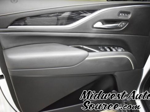 Used 2022 Cadillac Escalade Sport AWD/4WD image 11