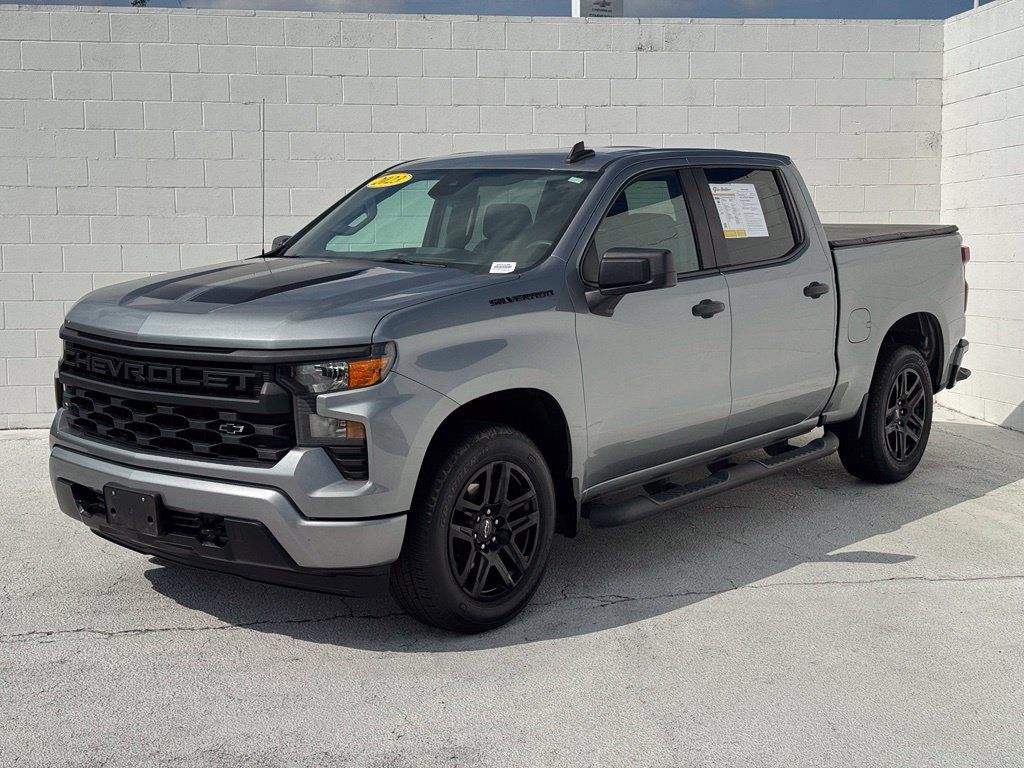 Used 2023 Chevrolet Silverado 1500 Custom w/ Rally Edition RWD image 9