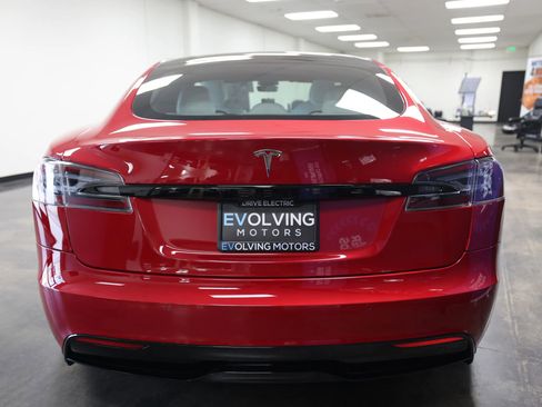 Used 2022 Tesla Model S Standard Range AWD/4WD image 8