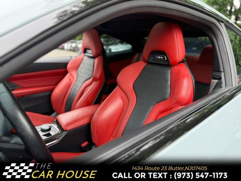 Used 2022 BMW M4 Coupe w/ Executive Package RWD image 25