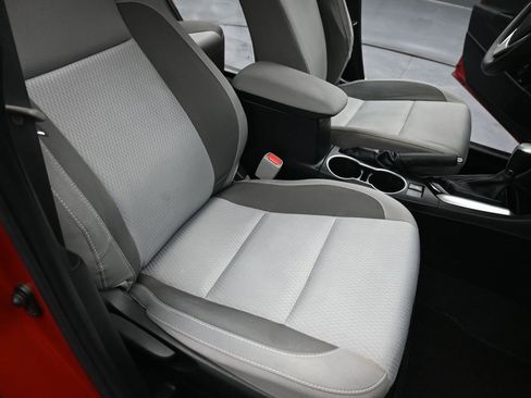 Used 2017 Toyota Corolla LE image 26