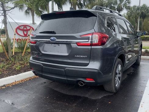 Used 2024 Subaru Ascent Premium w/ Convenience Package AWD/4WD image 8