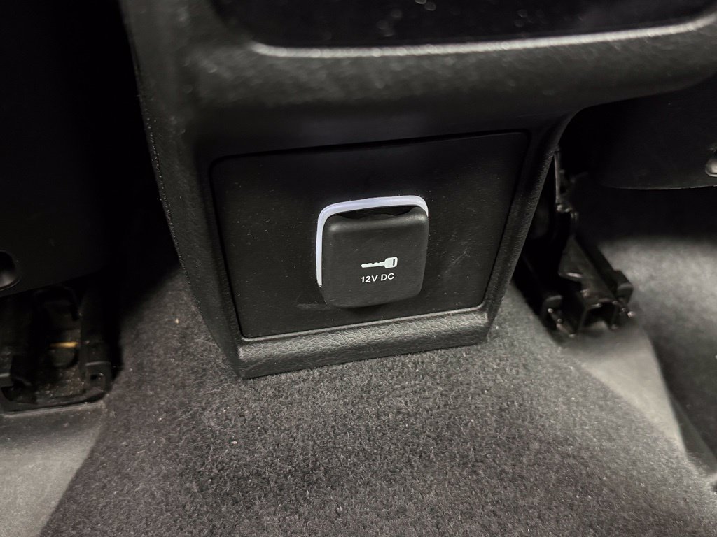 Used 2023 Jeep Compass Latitude AWD/4WD image 36