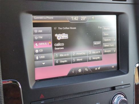 Used 2015 Lincoln Navigator L 4WD image 19