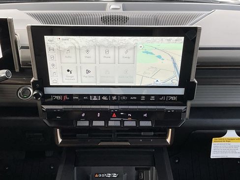 New 2025 GMC Hummer EV 2X image 19