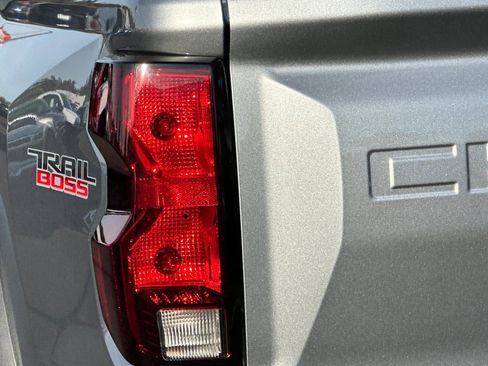 Used 2026 Chevrolet Colorado Trail Boss image 44
