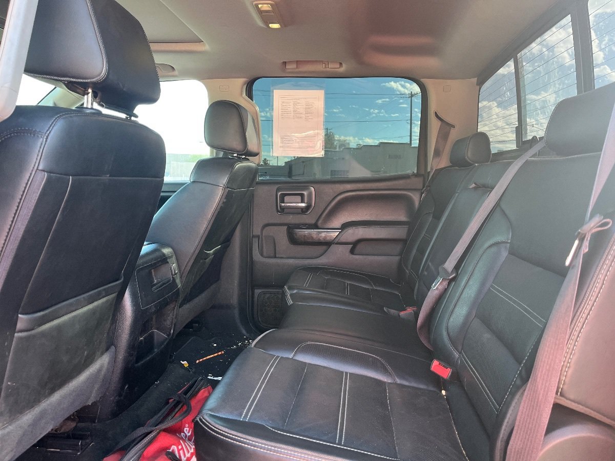 Used 2016 GMC Sierra 3500 Denali w/ Suspension Package, Off-Road AWD/4WD image 13