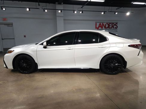 Used 2024 Toyota Camry XSE image 4