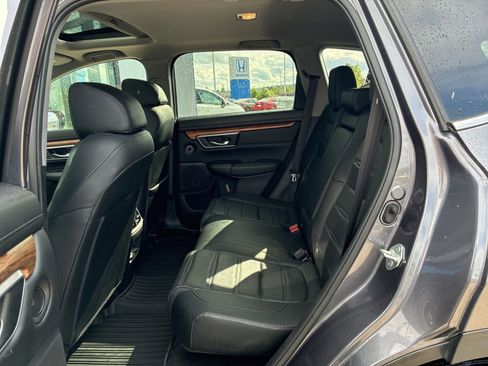 Used 2022 Honda CR-V Touring image 12