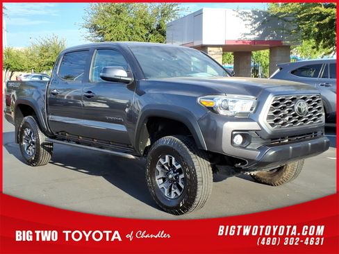 Used 2021 Toyota Tacoma TRD Off-Road w/ Technology Package AWD/4WD image 1
