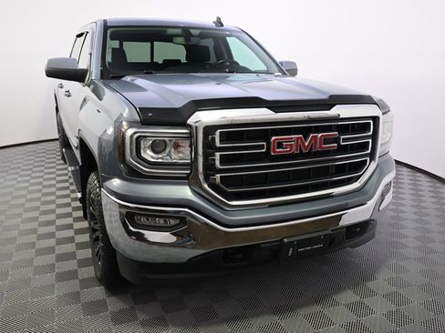 Used 2016 GMC Sierra 1500 SLE w/ SLE Value Package AWD/4WD image 9