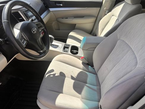 Used 2013 Subaru Outback 2.5i Premium w/ Popular Pkg 1B AWD/4WD image 5