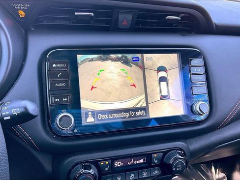 Used 2024 Nissan Kicks SR w/ SR Premium Package image 27